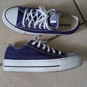 Converse platform sneakers